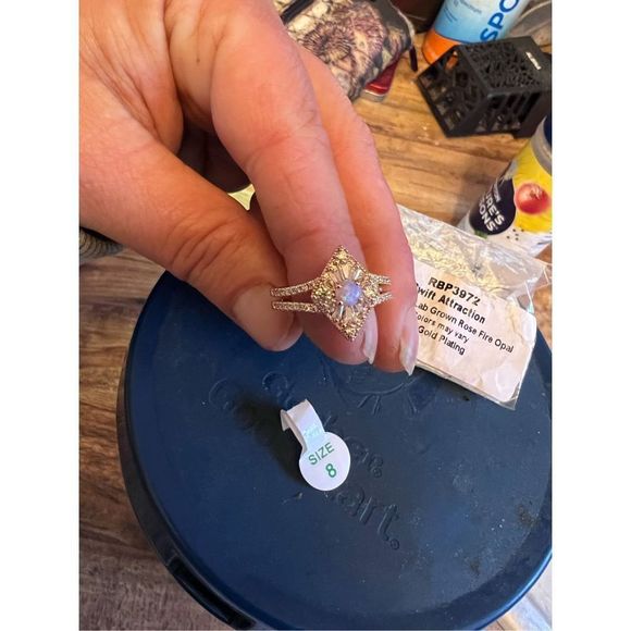 No Brand Jewelry - Woman's size 8 ring